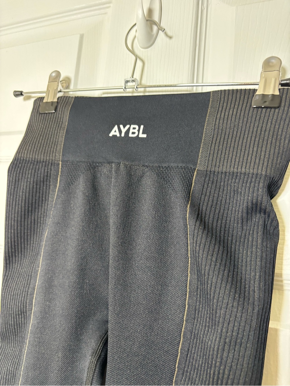 AYBL Leggings Women's Small Black Solid Gym Work Athleisure Workout Casual - Picture 5 of 5